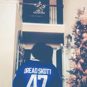 Meet your Posher, Derevik